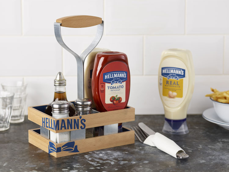 Hellmann 的品牌包裝設(shè)計，藍(lán)絲帶標(biāo)志，手繪字體